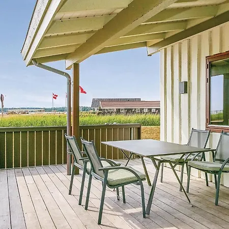 Three-bedroom Juelsminde With Sea View 09